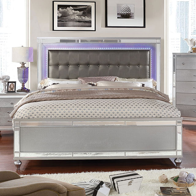 Brachium - 5 Pc Queen Bedroom Set