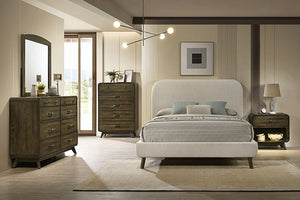 Heswall - 4 Pc Queen Bedroom Set
