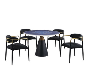 Hobro - 5 Pc. Dining Table Set