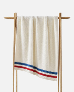 Coastal Americana Snug Lap Throw