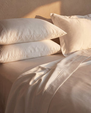 Luce Cotton Sateen Fitted Sheet Set
