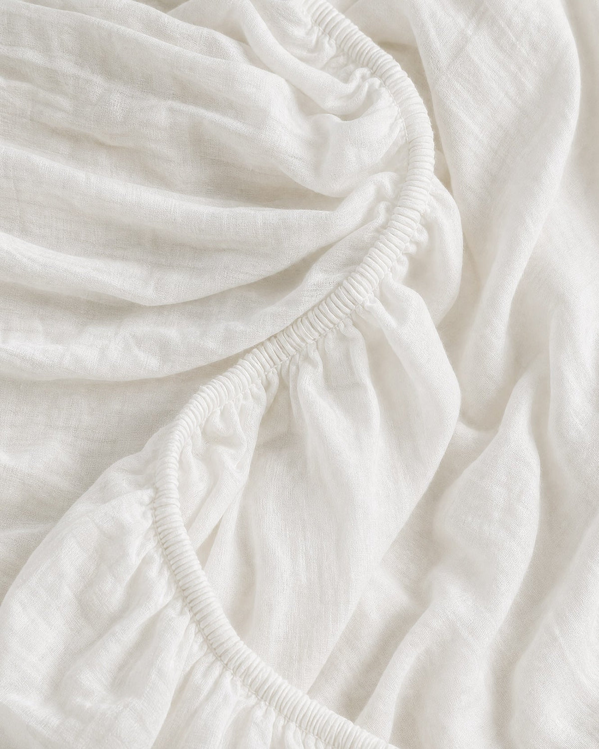 Salvia Reversible Cotton Mist  Fitted Sheet Set