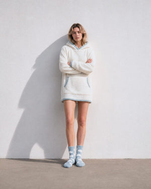 Snug Blanket Hoodie with Piping