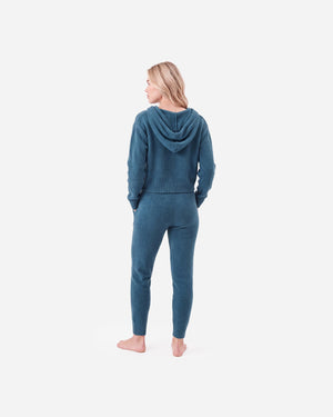 Snug Lite Cropped Hoodie