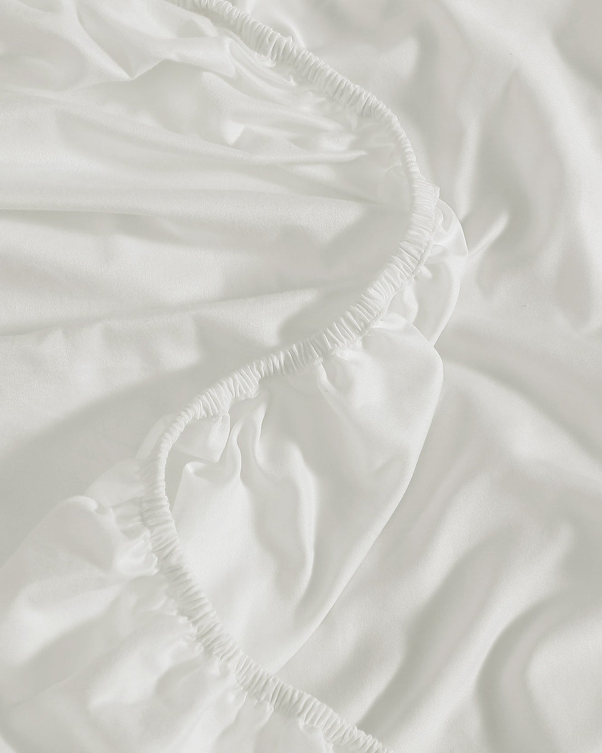 Perla Cotton Sateen Fitted Sheet Set