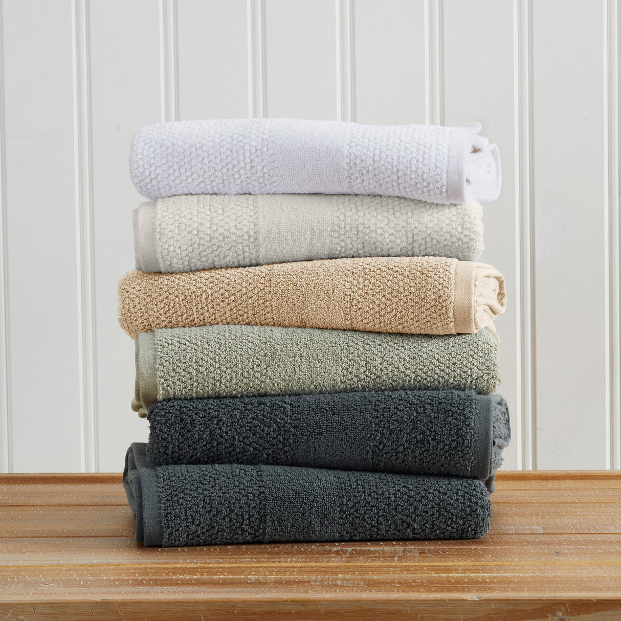 100% Cotton Checkered Jacquard Bath Towel Set - Giuliana Collection