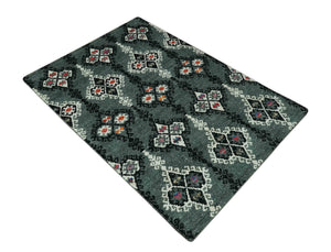 Traditional Ikat Design 5x7.6 Green, Black and Ivory Hand Knotted wool area rug