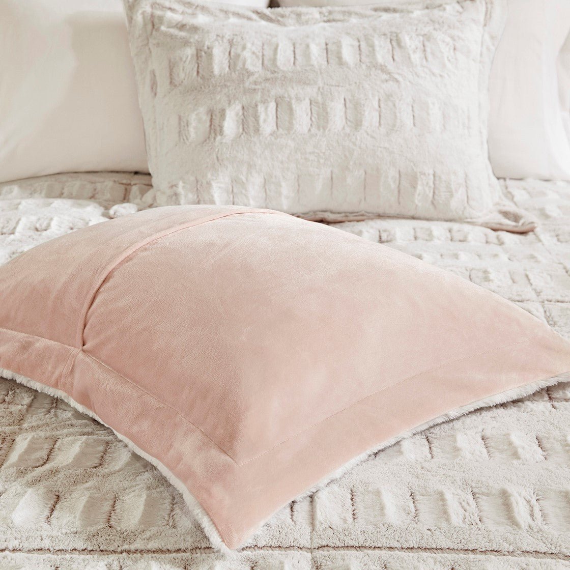 Twin/twin xl back print long fur comforter mini set - Tuesday Morning - Quilts & Comforters