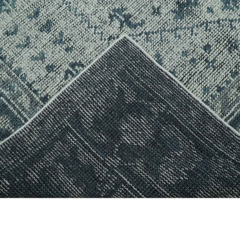 Vintage Style Distressed Traditional Hand Knotted Serapi Silver and Gray Multi Size Area Rug