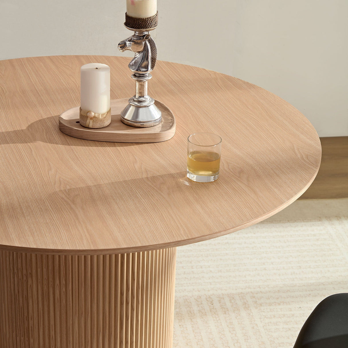 Volet 47.24" Round Dining Table with Wave Pattern Base - Dining Tables