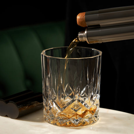 Warren: gunmetal cigar holder and flask (viski)