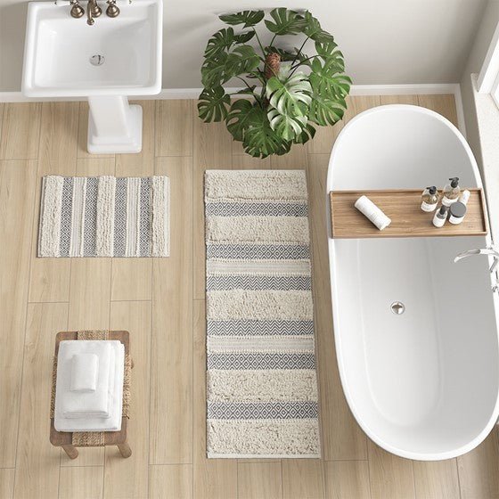 Woven texture stripe bath rug - Tuesday Morning - Bathroom Rugs