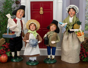 Byers' Choice 2022 Colonial Family - Boy