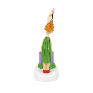Auntie Who Sets A Centerpiece