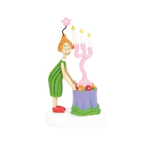 Auntie Who Sets A Centerpiece