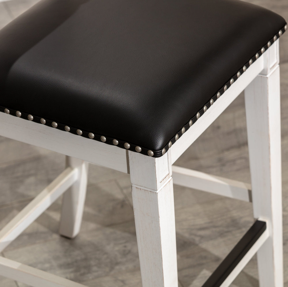 24" Counter Stool, Antique White Finish, Black Leather Seat - Tuesday Morning-Chairs & Seating